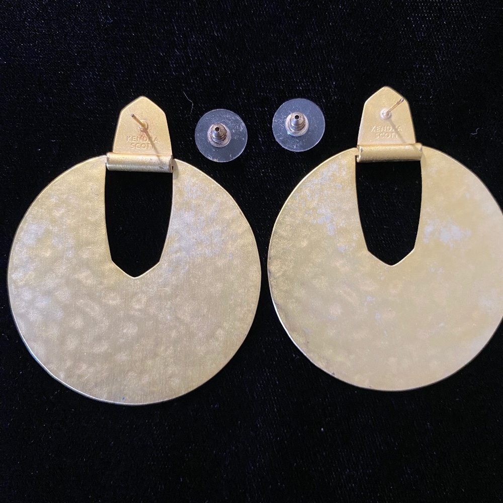 Kendra Scott Large Gold earrings